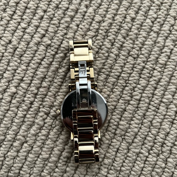 Kate Spade Watch - Picture 3 of 3
